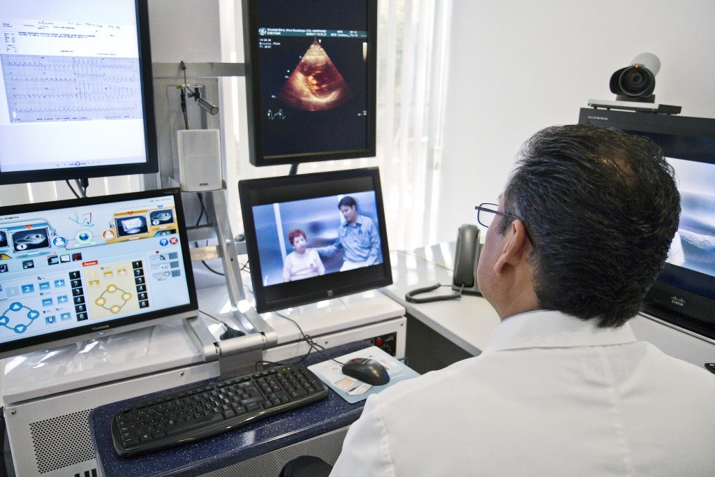 telemedicine_consult