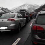 LUNGHE CODE E TRAFFICO BLOCCATO IN AUTOSTRADA PER UN’AUTO IN PANNE DENTRO IL TRAFORO DEL FREJUS